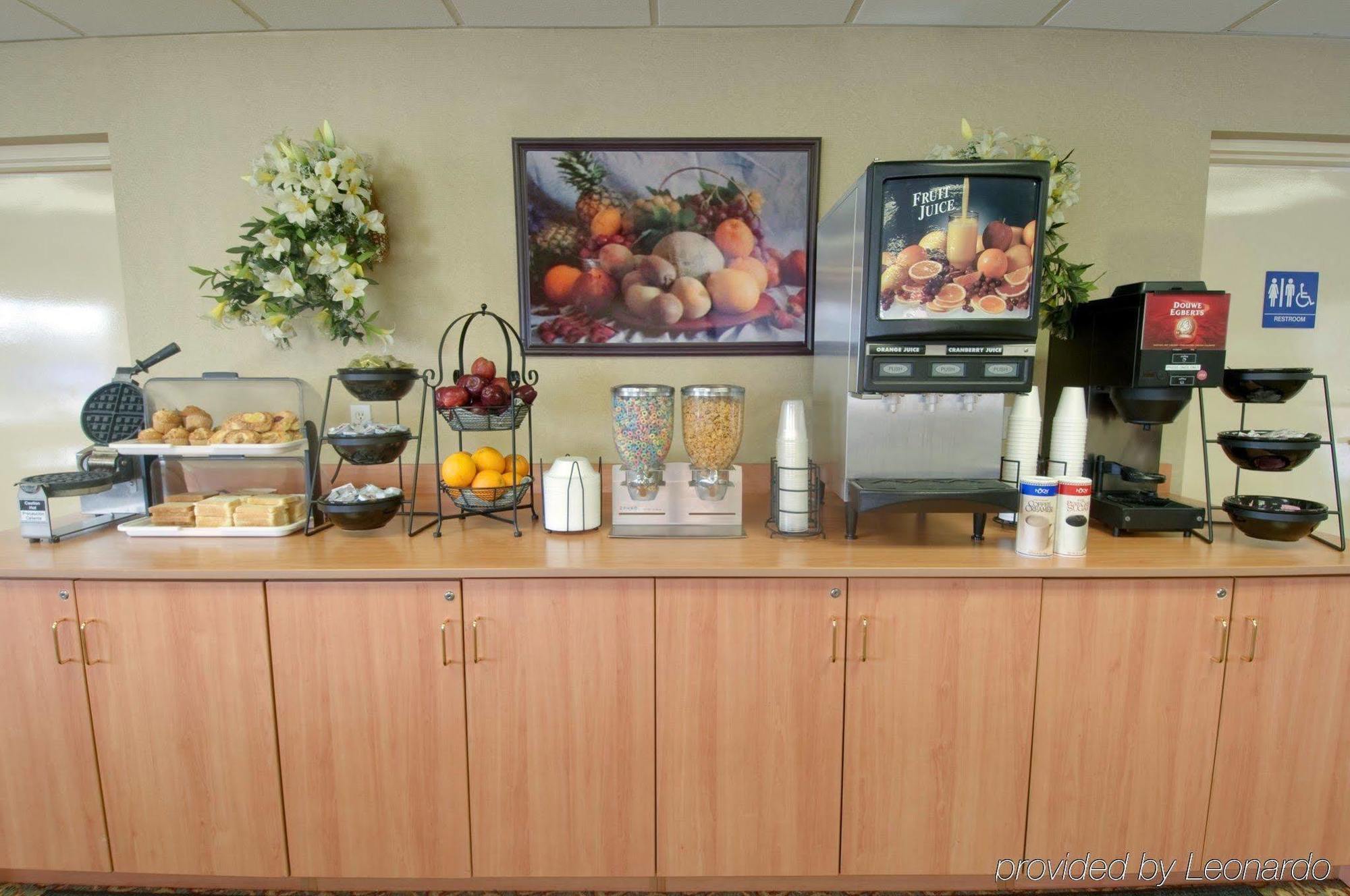 H3 Inn & Suites - Lax Airport - Los Angeles Інґлвуд Ресторан фото